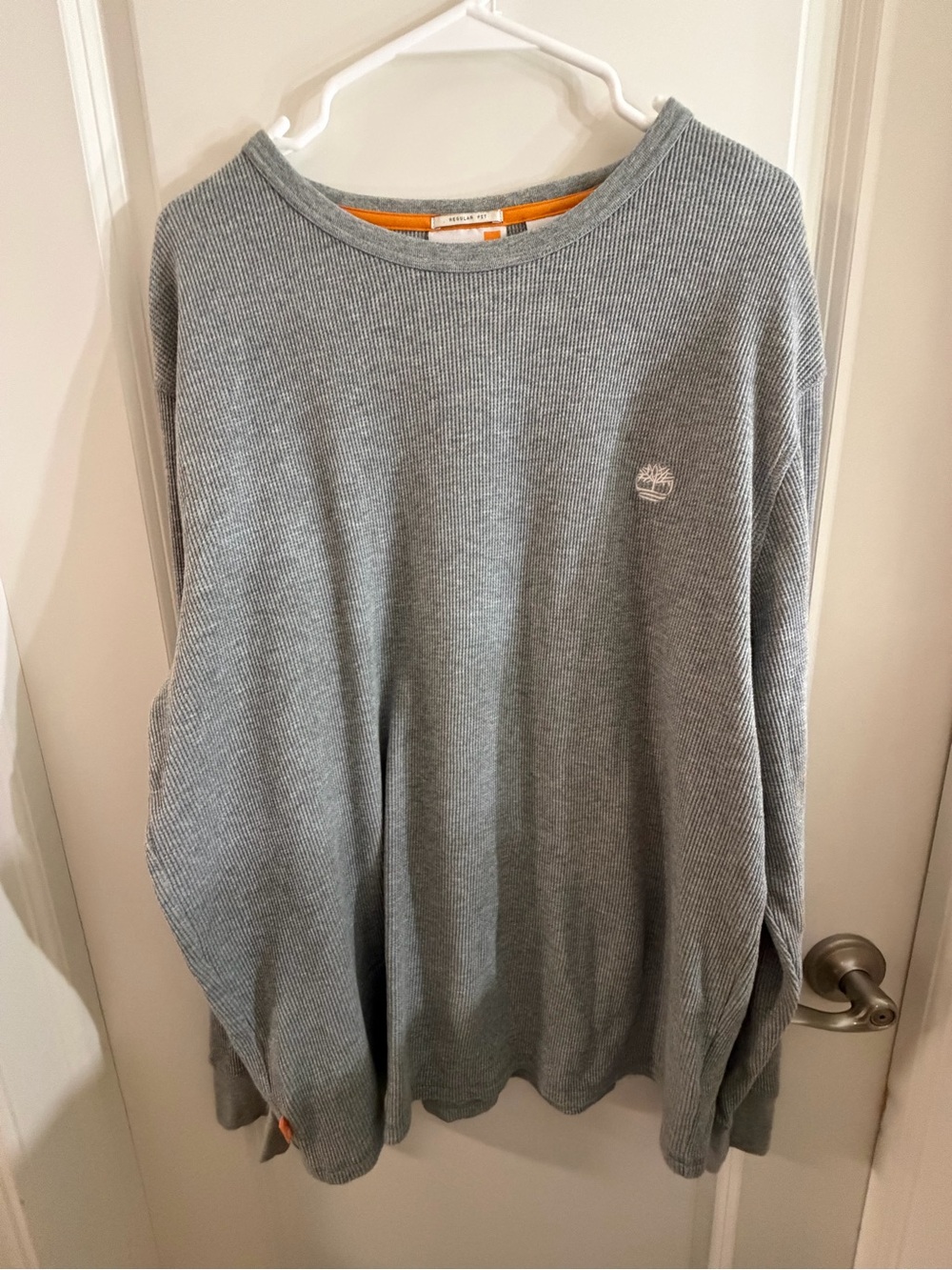 Timberland Men’s Light Gray Crewneck Waffle Knit Sweatshirt